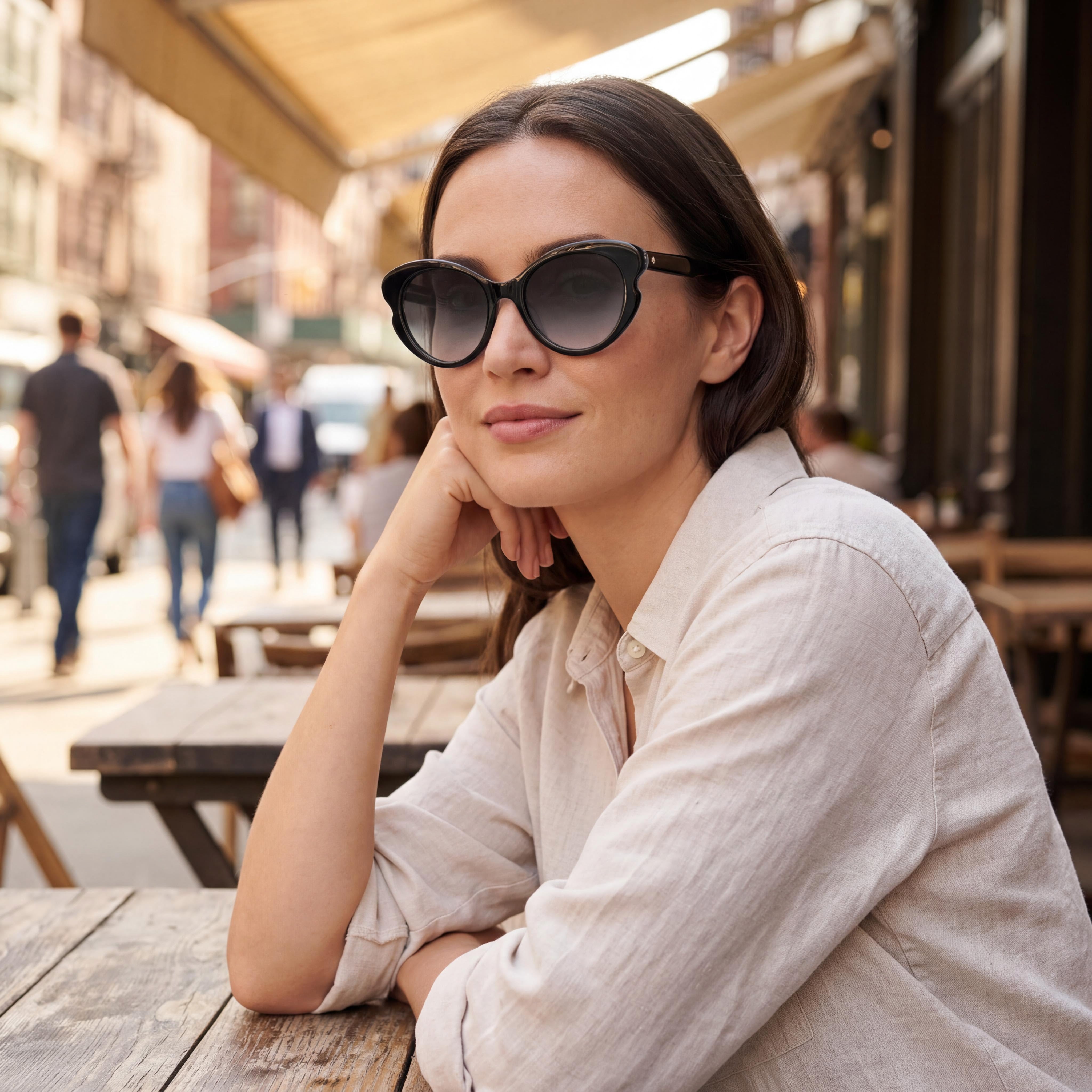 Gafas de Sol Clásicas de Ojo de Gato para Mujer kate spade new york, Plástico, Protección UV, Negro con Degradado Gris Oscuro 53mm, Photo 6