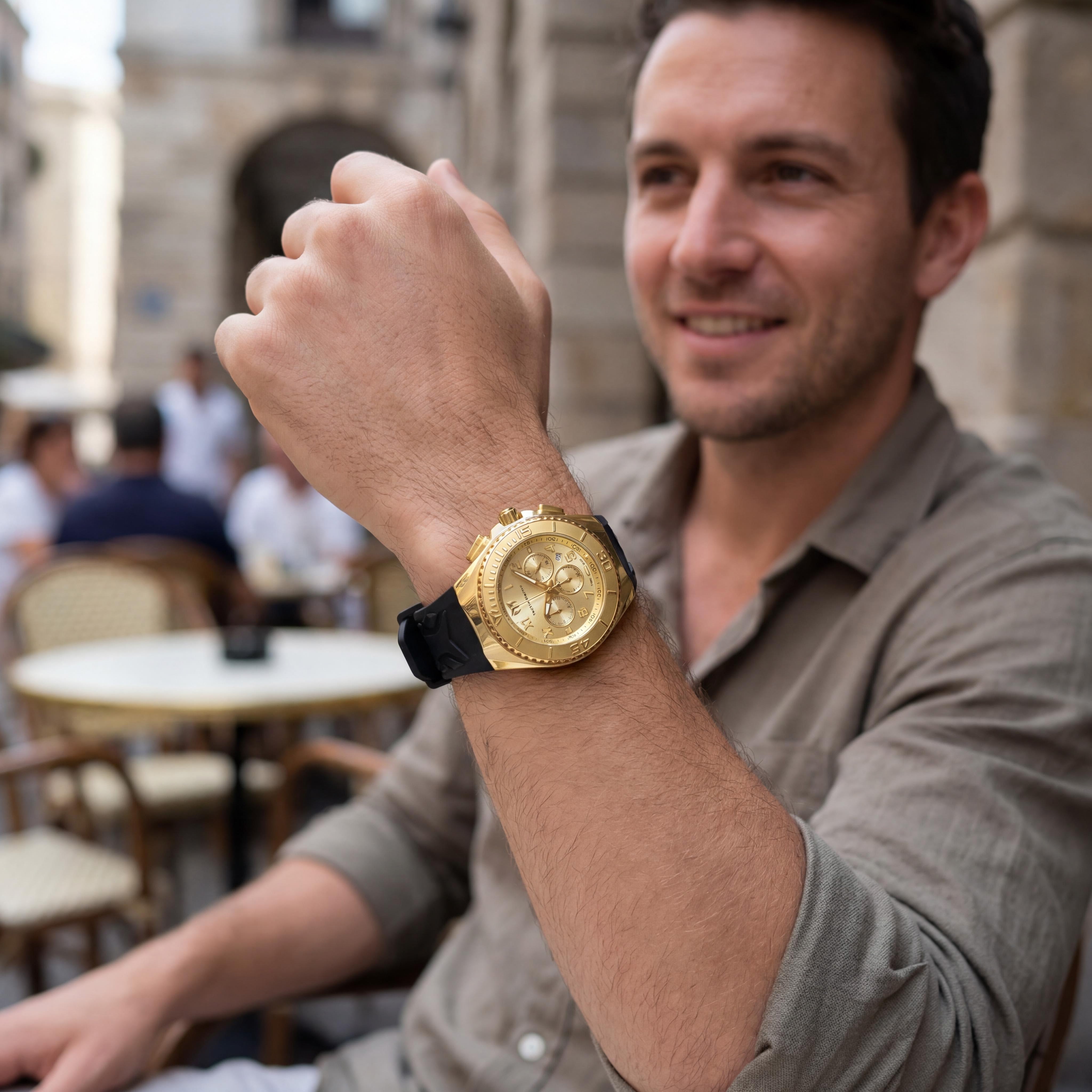 TechnoMarine Manta TM-225005 Men's Quartz Wrist Watch featuring a Gold Dial & 48mm Stainless Steel Case, Photo 5