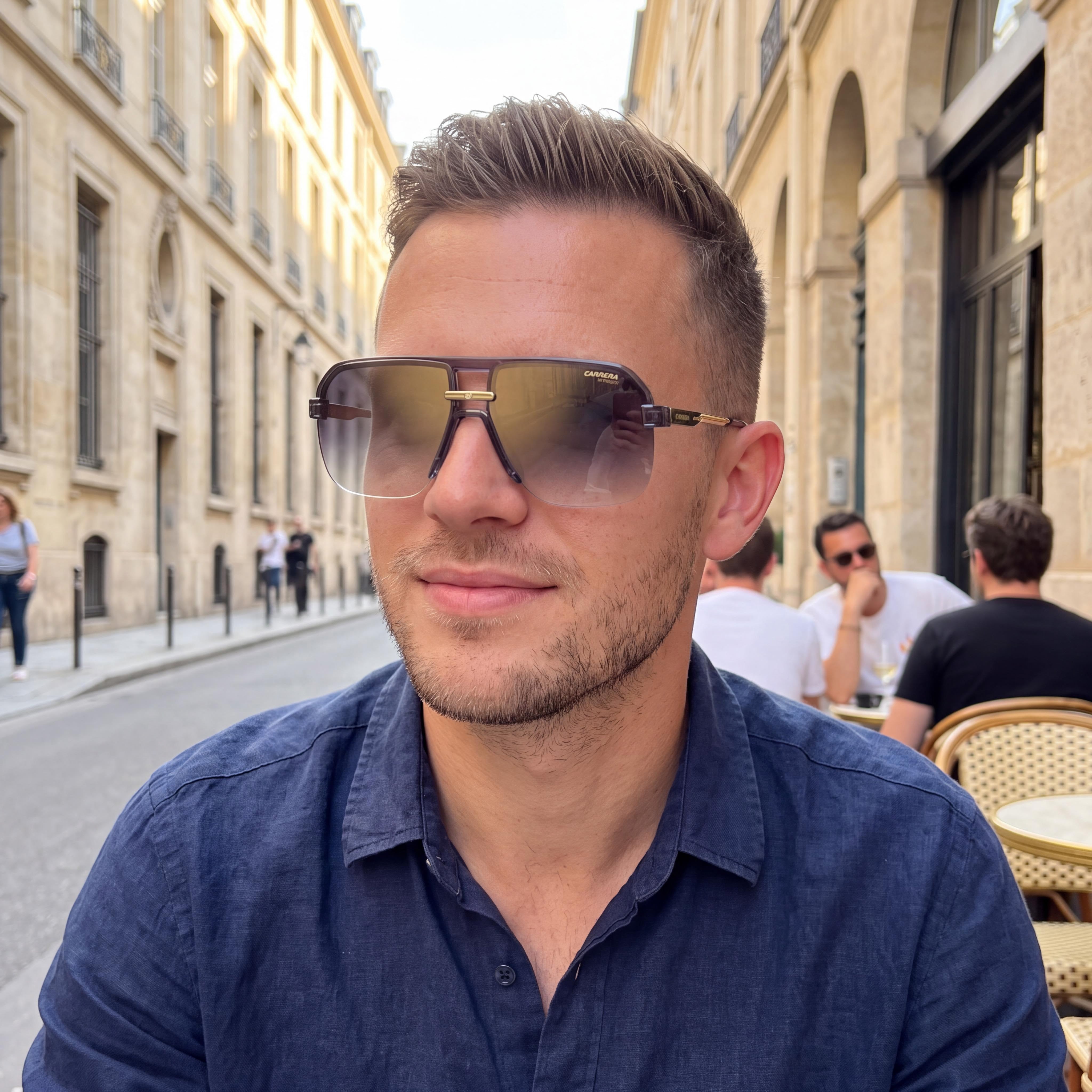 Carrera 1066/S Men's Grey Polyamide Frame Grey Shaded Gold Mirror Lenses UV Protection Sunglasses 63mm, Photo 4