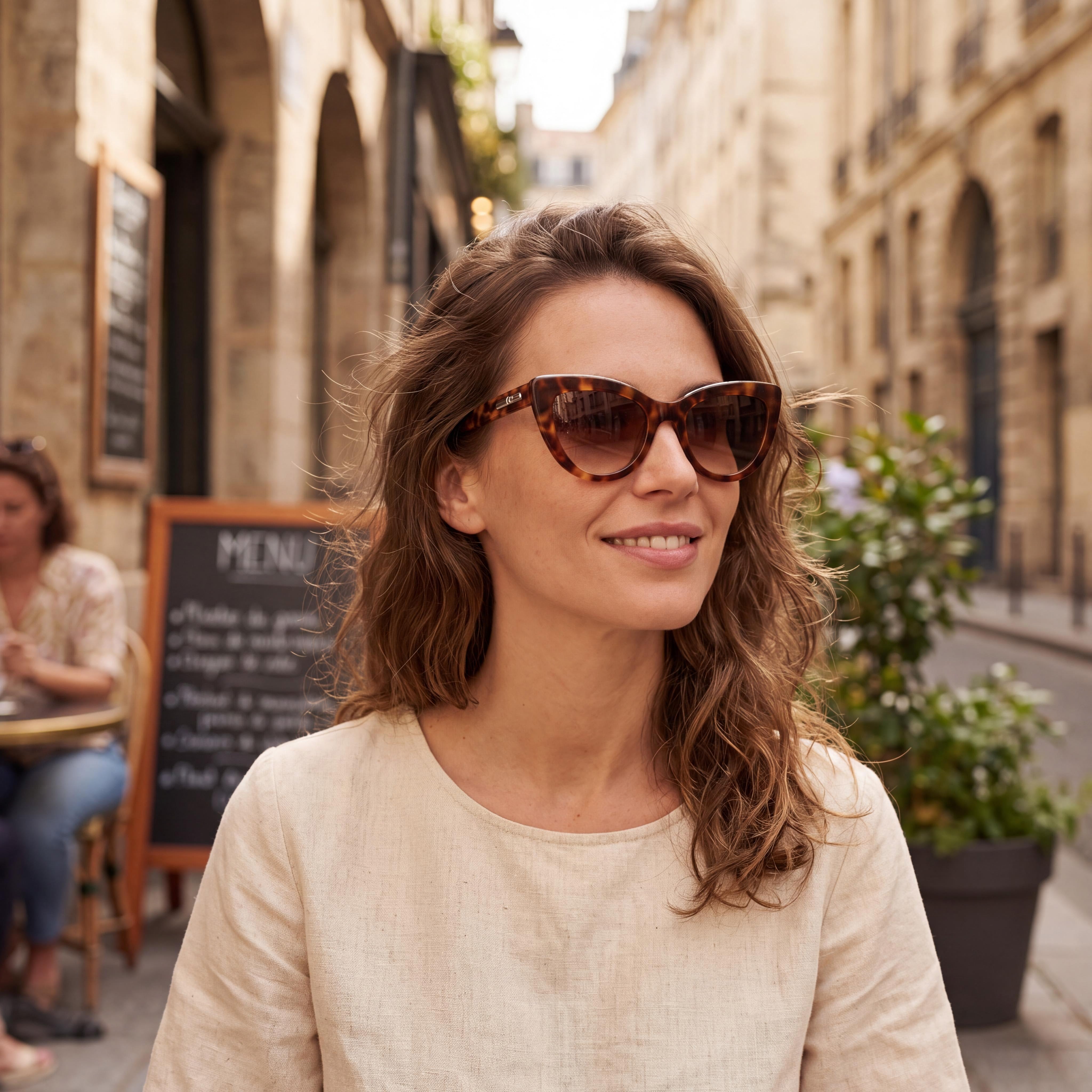 Longchamp Classic Vintage Havana Titanium Frame Women's Non-Polarized UV Protection Sunglasses 51mm, Photo 5