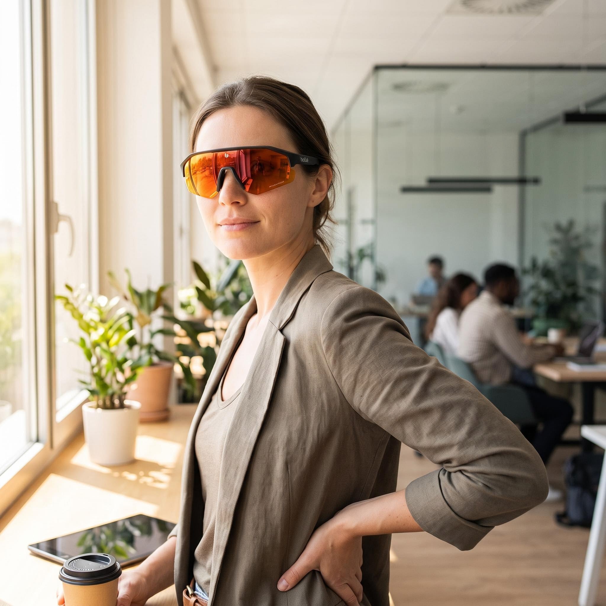 bollé BS020009 Lightshifter Unisex Photochromic UV Protection Thermoplastic Polyurethane Sunglasses - Lemon Oleo, Phantom Brown Red Lenses, Photo 5