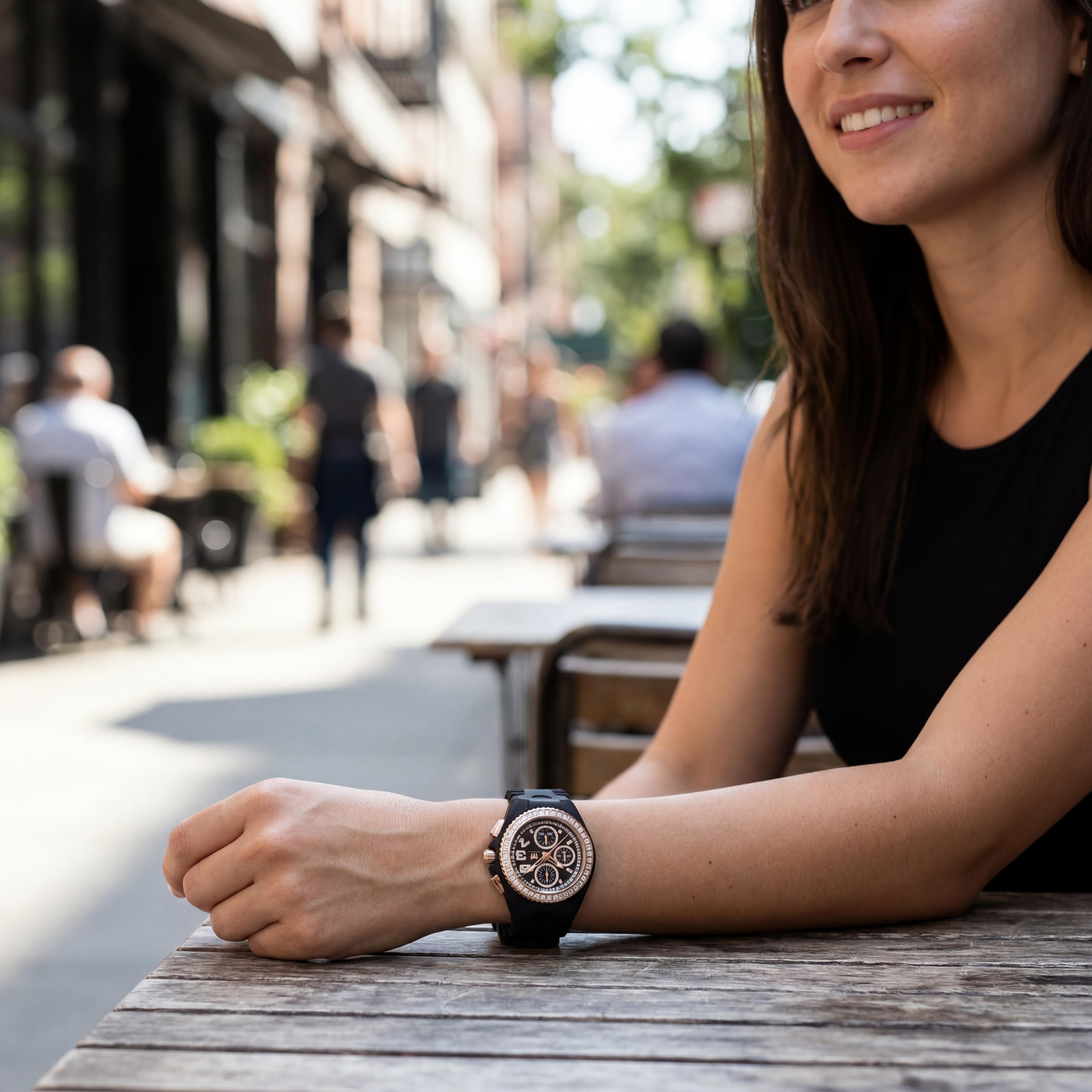 Technomarine TM-121200 Women's Rose-Gold Stainless Steel Glow In The Dark Watch, Black Silicone Band, 40mm, Photo 5