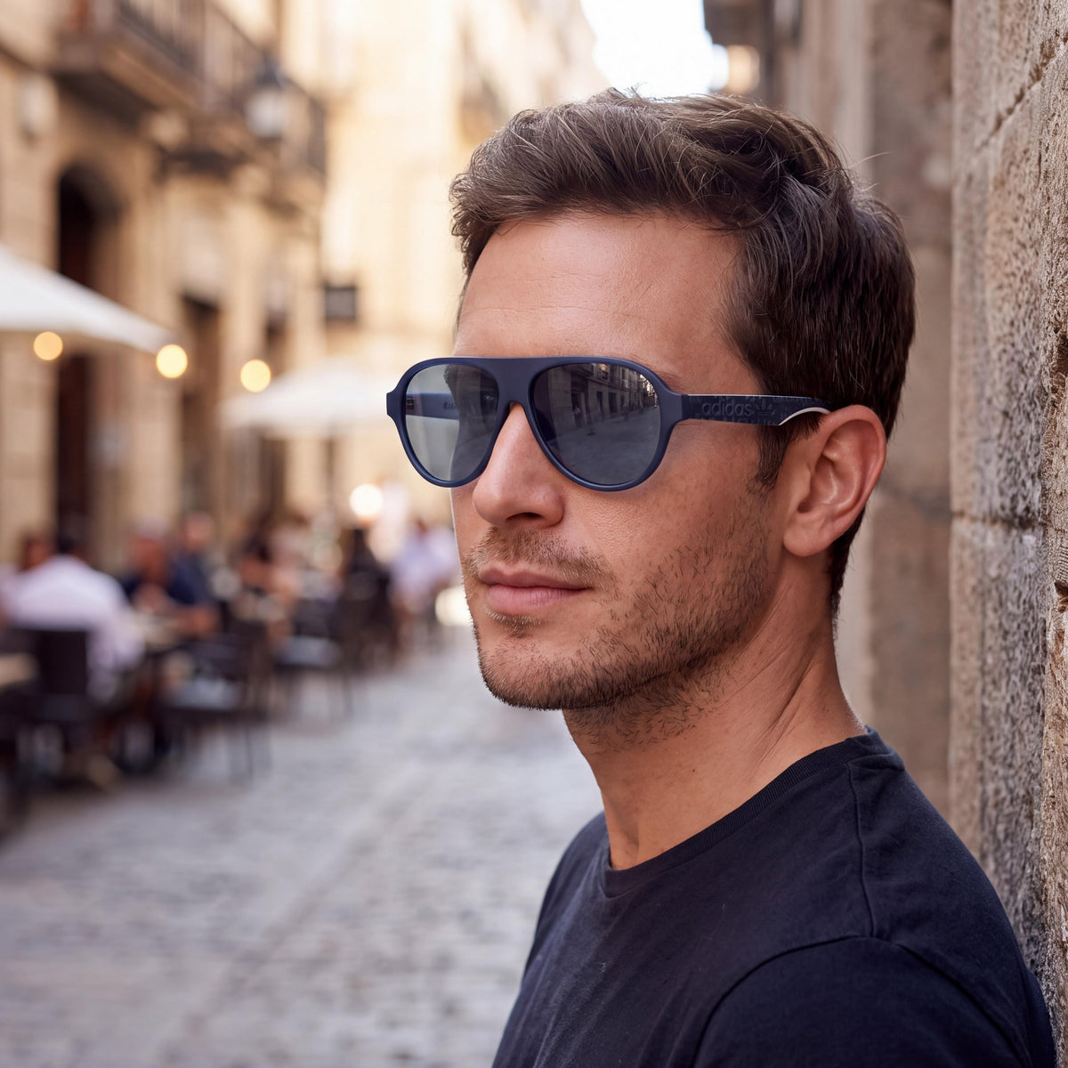Gafas de sol adidas Originals Or005992x para hombre con montura inyectada azul y lentes con espejo azul y protección UV de 57 mm, Photo 4