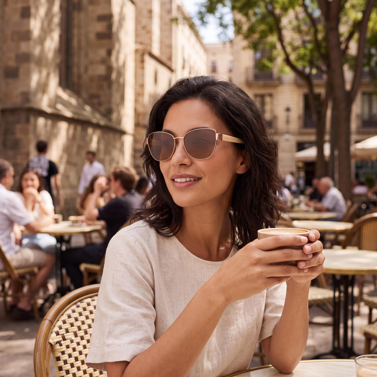 Gafas Polarizadas Clásicas de Acetato Anne Klein para Mujer con Montura Mocha y Lentes Multicolor, Ancho de Lente de 58 mm, Photo 4