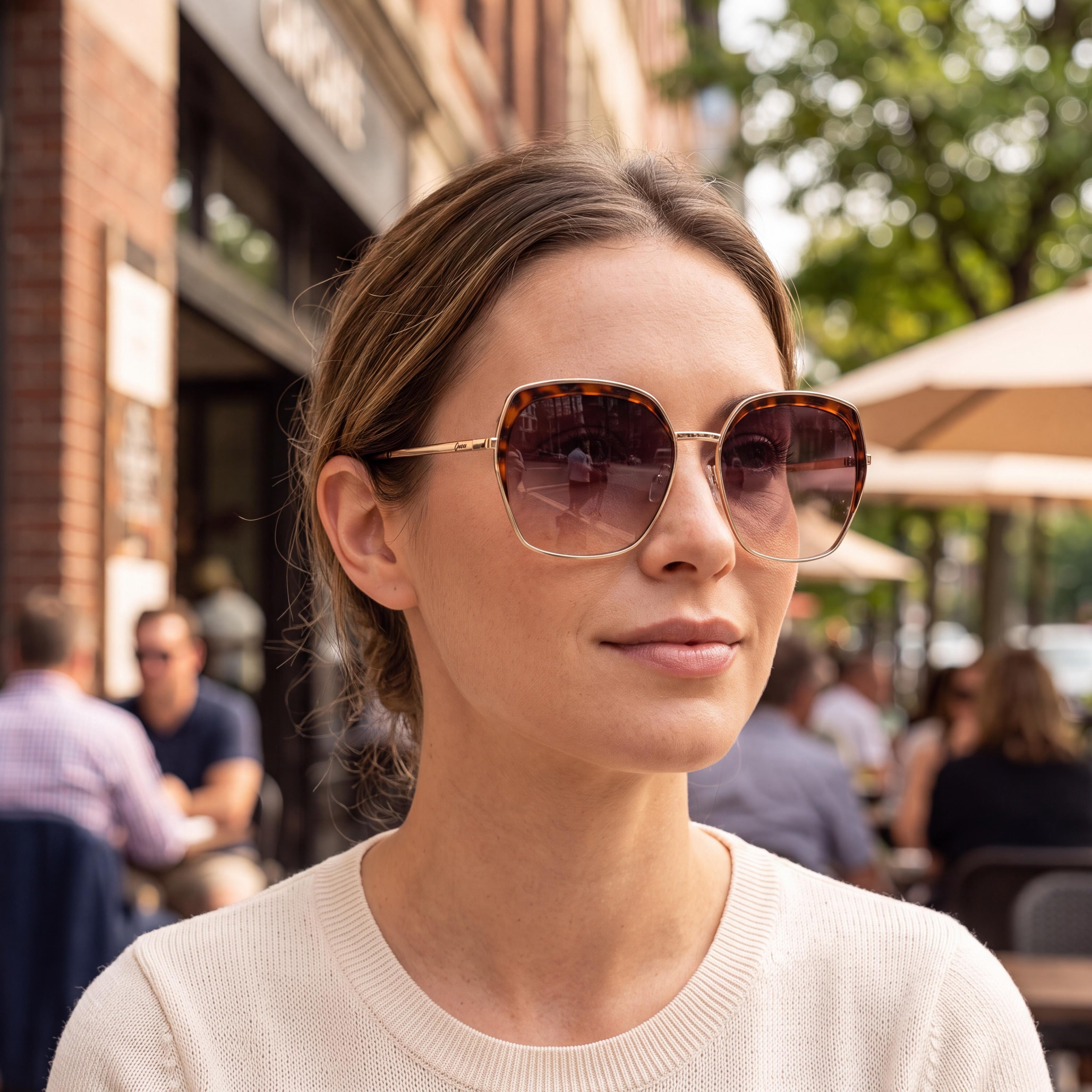 GUESS Retro Women's Pale Gold Metal Frame Brown Gradient Lenses 100% UV Protection Sunglasses 59mm, Photo 6