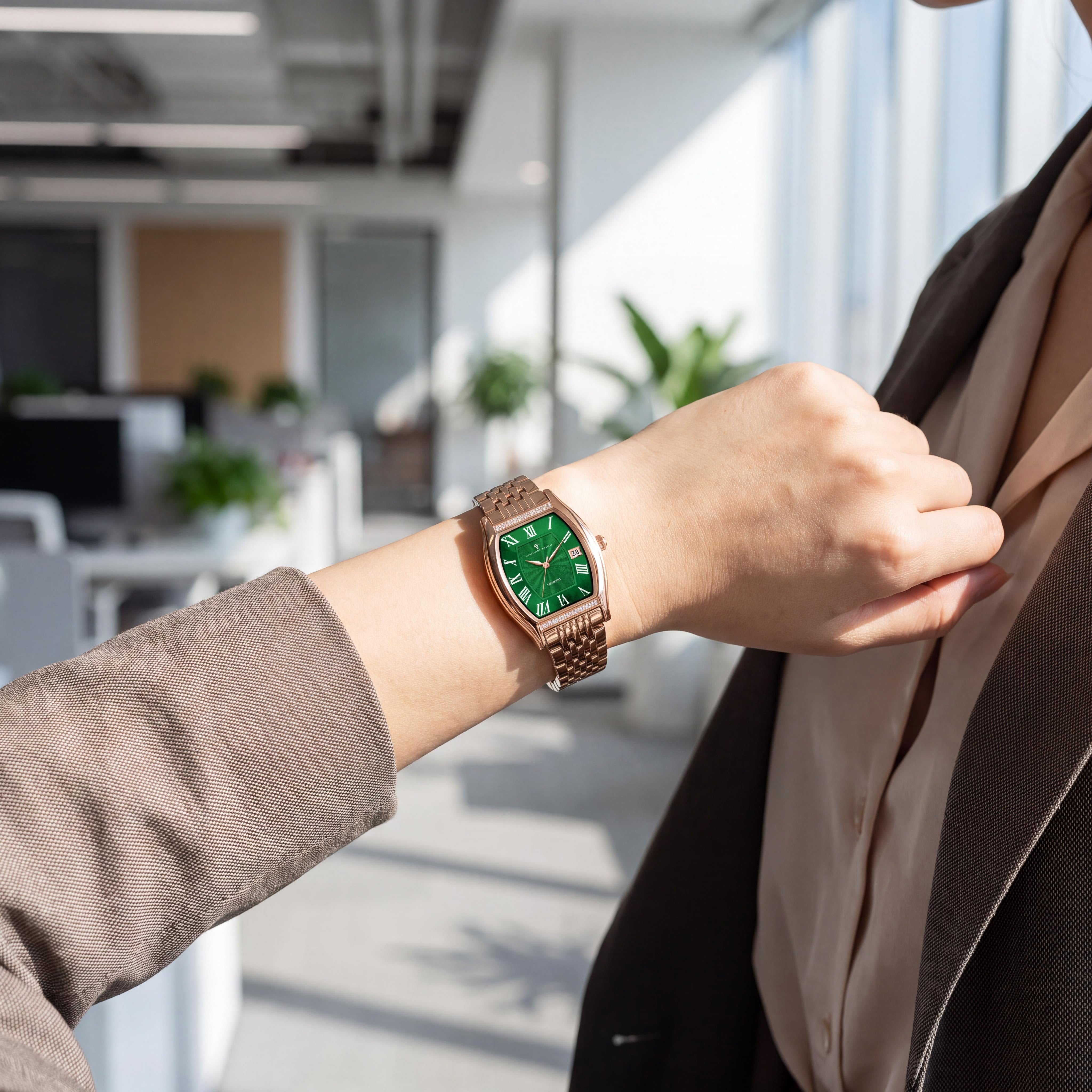 Reloj de cuarzo Christian Van Sant para mujer, esfera verde, pulsera de acero inoxidable, resistente al agua, Photo 4