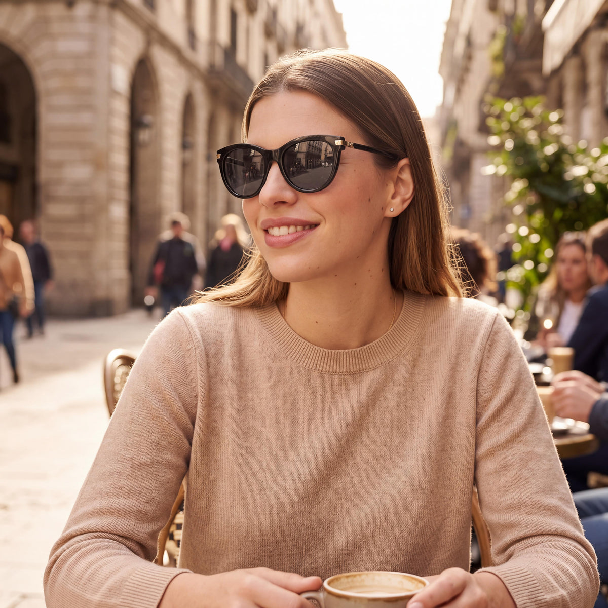 Gafas de sol clásicas para mujer Michael Kors MK2112U, de plástico negro con protección UV gris oscuro, 54-18-47, Photo 3