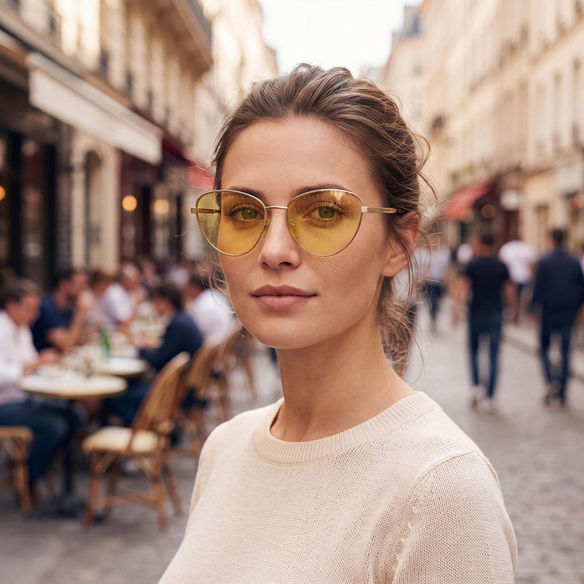 Gafas de sol Gucci GG0803S-004 para mujer, montura de metal con forma de mariposa, color dorado y naranja, lentes con degradado y 100% protección UV, 58 mm, Photo 4