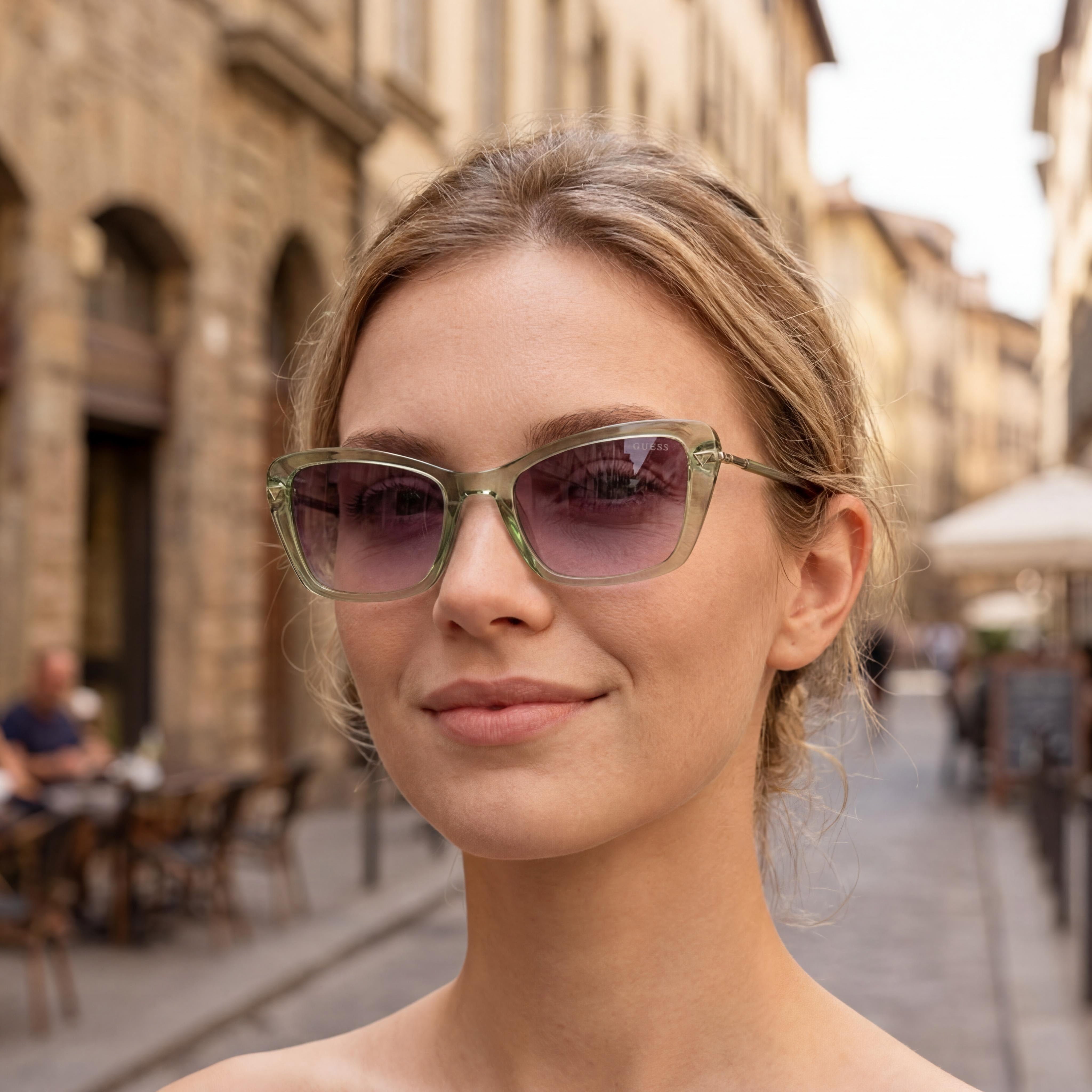 GUESS Women's Shiny Light Green Violet Full Rim Plastic Frame Purple Lens UV Protection Sunglasses 135mm, Photo 4