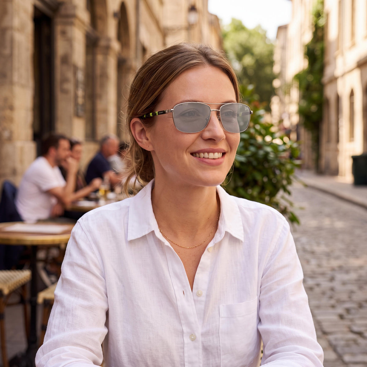 BURBERRY BE3163 Women's Classic Rectangular Silver Metal Light Grey Mirror Silver UV Protection Sunglasses 60mm, Photo 4