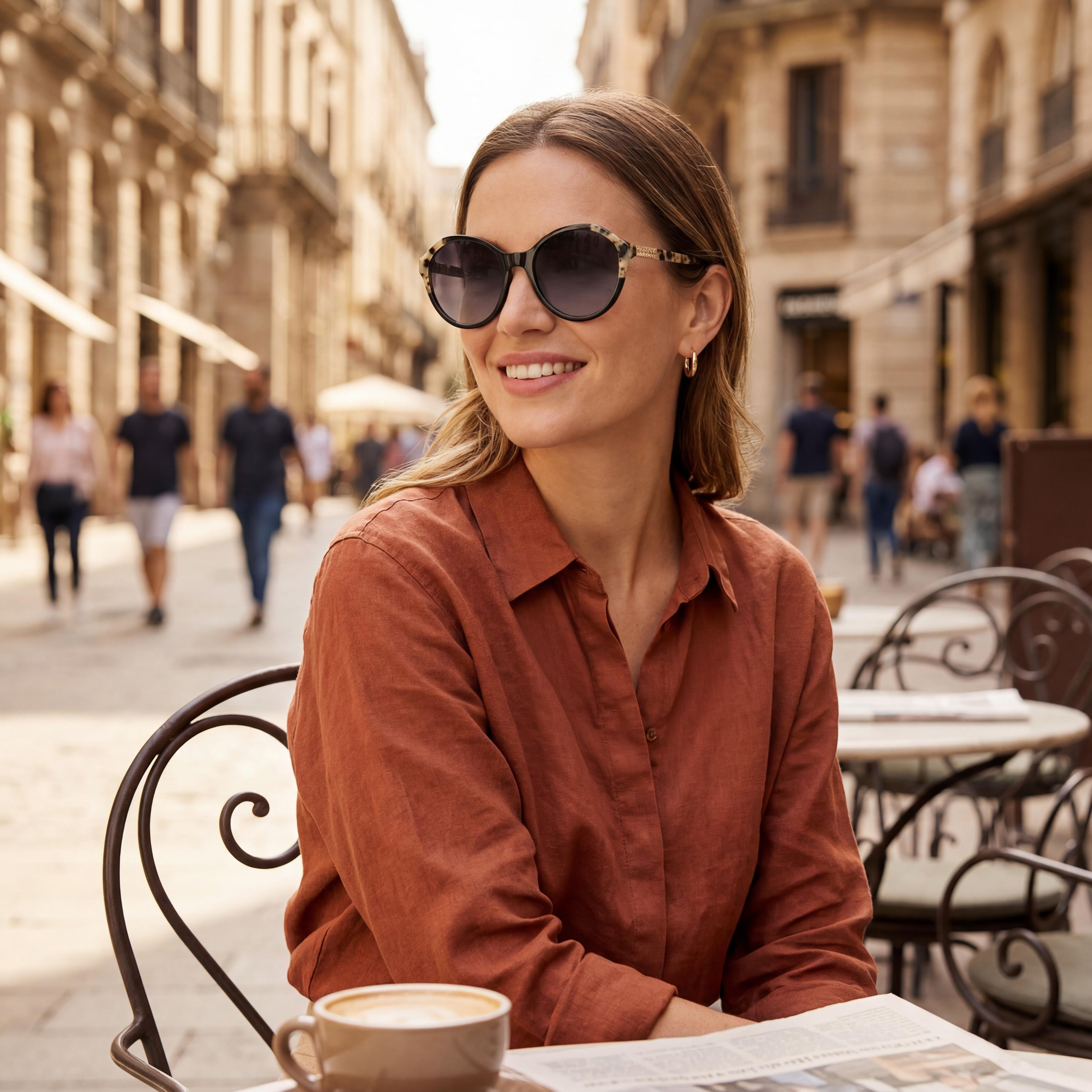 Gafas de sol redondas geométricas de mujer kate spade new york de plástico negro con protección UV de 54 mm, Photo 6