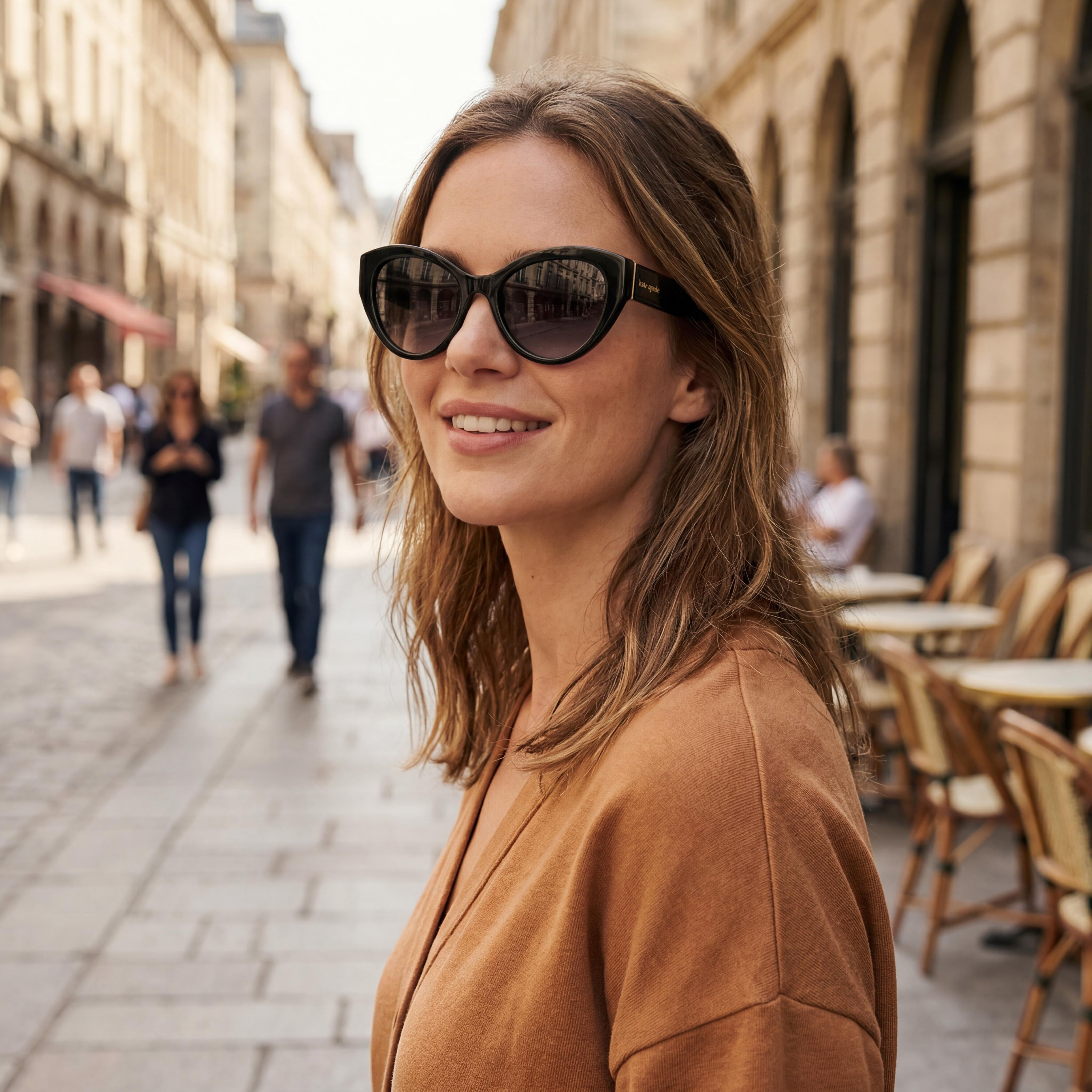 kate spade new york Gafas de sol unisex con montura de plástico ojo de gato, color negro, lentes grises degradadas con protección UV, 55 mm, Photo 5