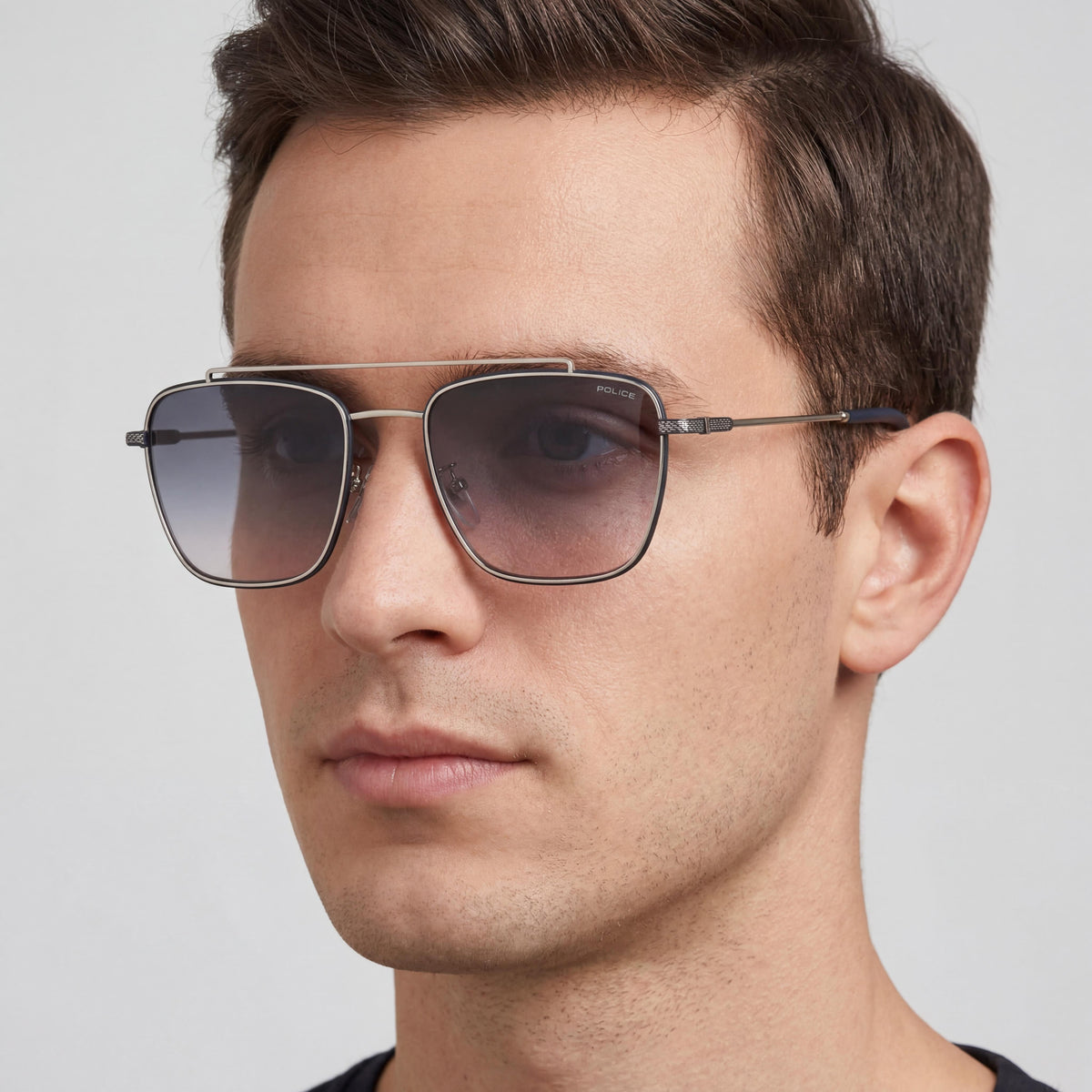 Gafas de Sol para Hombre Police Spln38 con Montura Metálica, Brillante Paladio, Lentes con Degradado Ahumado, Protección UV, No Polarizadas, 56mm, Photo 4