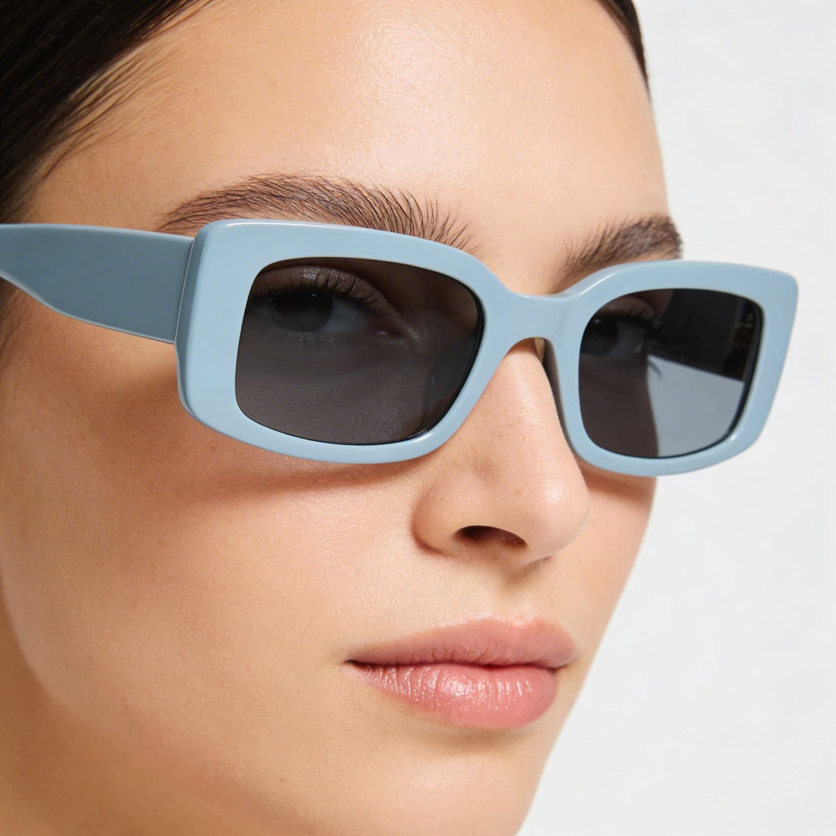 Gafas de sol rectangulares azul clásico para mujer de Rag & Bone, 52 mm, Photo 3