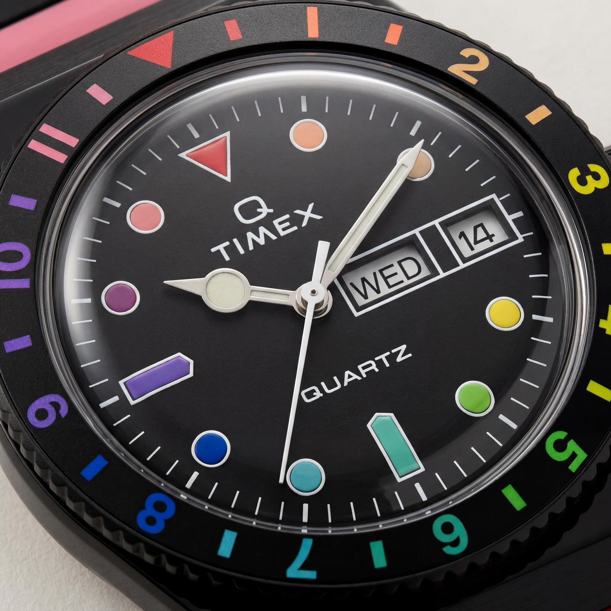 Timex Q Rainbow Women's Watch, Black Dial Stainless Steel 36mm, Photo 2