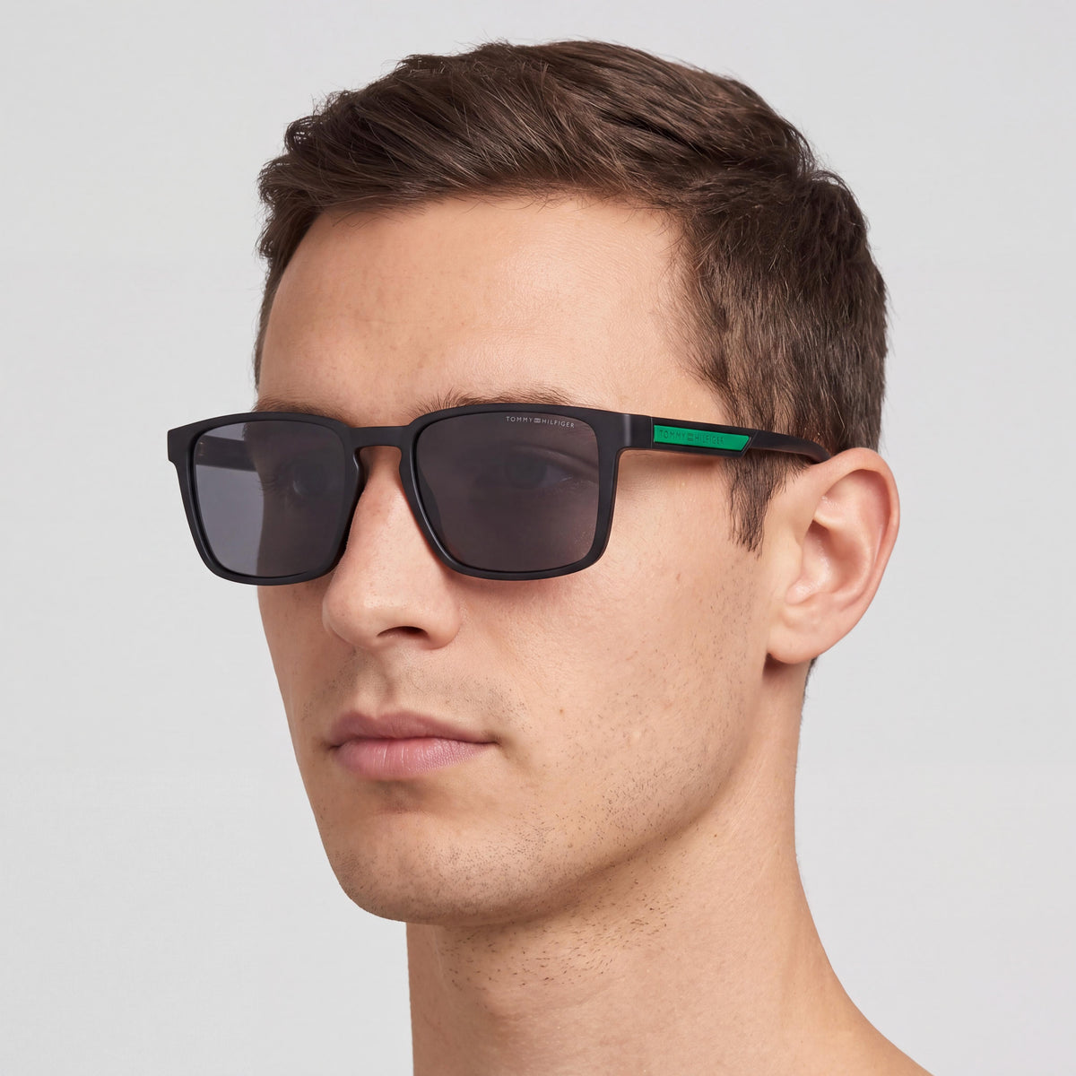 Tommy Hilfiger TH 2088/S Black Square Sunglasses for Men, 55mm, Photo 3