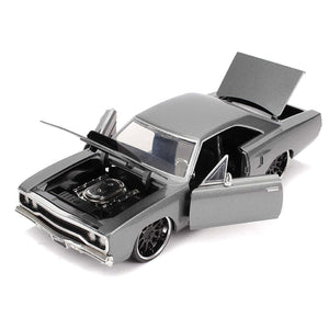 Fast & Furious 1:24 Dom's 1970 Plymouth Roadrunner Die-cast Toy Car For Kids